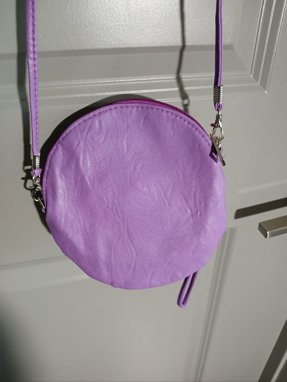●FINAL SALE●  Purple Floral Crossbody Bag - Women's Flower Accent Purse NWT - Picture 5 of 10